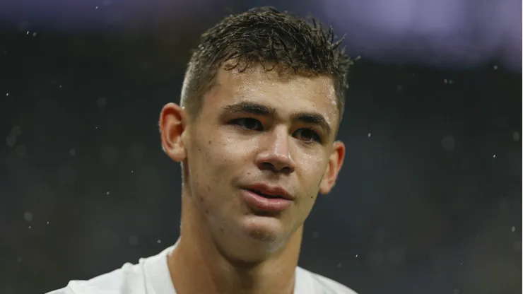 Gabriel Moscardo, meio-campista do PSG (Photo by Ricardo Moreira/Getty Images)