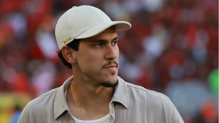 Jornalista sugere que Pedro, do Flamengo, poderia ser o reserva imediato de Lewandowski no Barcelona. (Photo by Wagner Meier/Getty Images)
