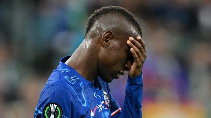 Chelsea recebe notificação da desistência do Milan em Nicolas Jackson. (Stuart Franklin/Getty Images)