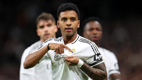 Rodrygo teria pedido ao seu agente que ele entrasse em contato com o Liverpool para saber de uma transferência. (Photo by Aitor Alcalde/Getty Images)