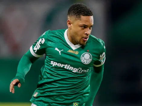 Abel Ferreira cita Barcelona ao falar sobre Vitor Roque: “Tem olheiros cegos?”