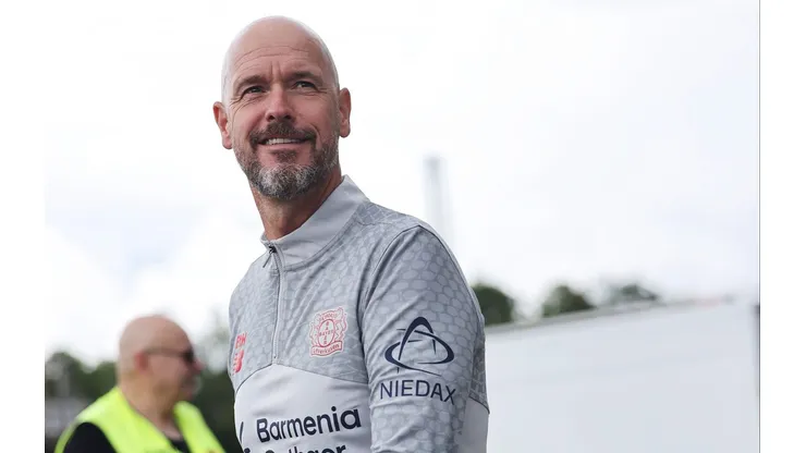 Erik ten Hag é sincero após goleada do Flamengo sub-20 contra o Bayer Leverkusen: "Estou pouco me f...". (Photo by Christof Koepsel/Getty Images)
