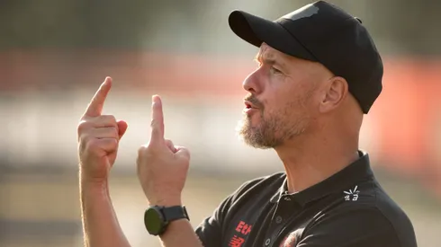 Erik Ten Hag, técnico do Bayer Leverkusen.