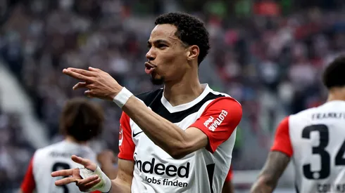 Liverpool faz proposta de R$ 583 milhões por Hugo Ekitiké, do Frankfurt. (Christof Koepsel/Getty Images)
