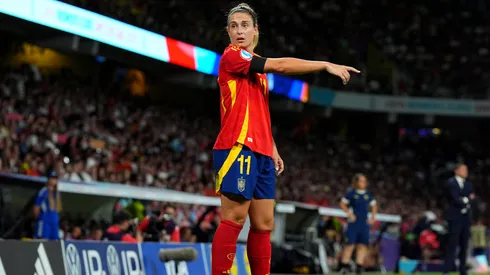 Alexia Putellas fala sobre o momento que passa na sua carreira e sobre o duelo decisivo contra a Alemanha (Photo by Daniela Porcelli/Getty Images)