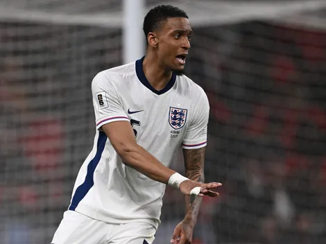 Clube mira contratação de Ezri Konsa do Aston Villa