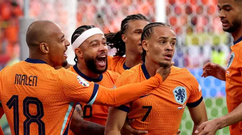 Chelsea se aproxima de Xavi Simons.