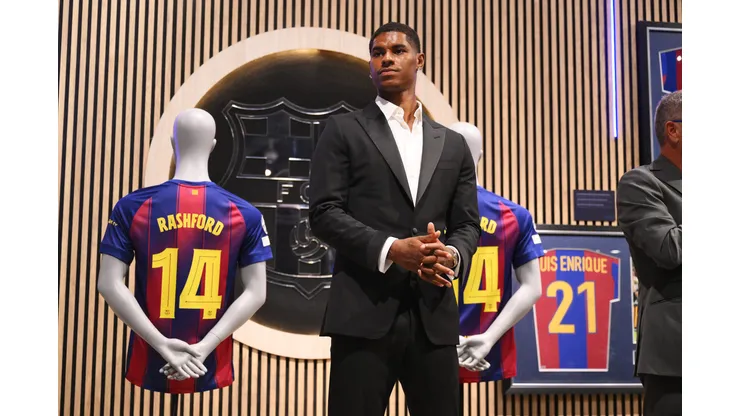 Rashford almeja títulos com o Barcelona