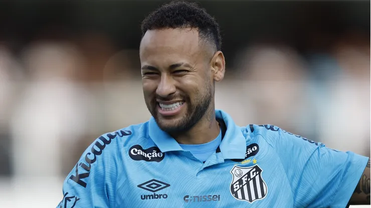 Craque do Santos, Neymar se torna alvo do Olympique de Marseille (Photo by Miguel Schincariol/Getty Images)