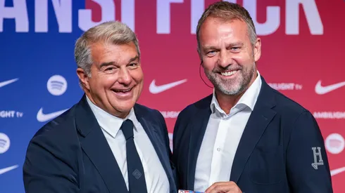 Joan Laporta e Hansi Flick, treinador do Barcelona. Foto: Eric Alonso/Getty Images