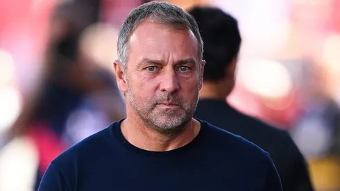 Oriol Romeu decide deixar o Barcelona após ser cortado da pré-temporada por Hansi Flick. (Photo by David Ramos/Getty Images)