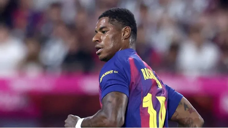 Barcelona vence em estreia de Rashford.