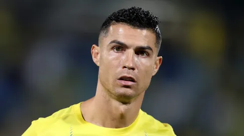 Cristiano Ronaldo solicita zagueiro do Barcelona para o Al-Nassr.