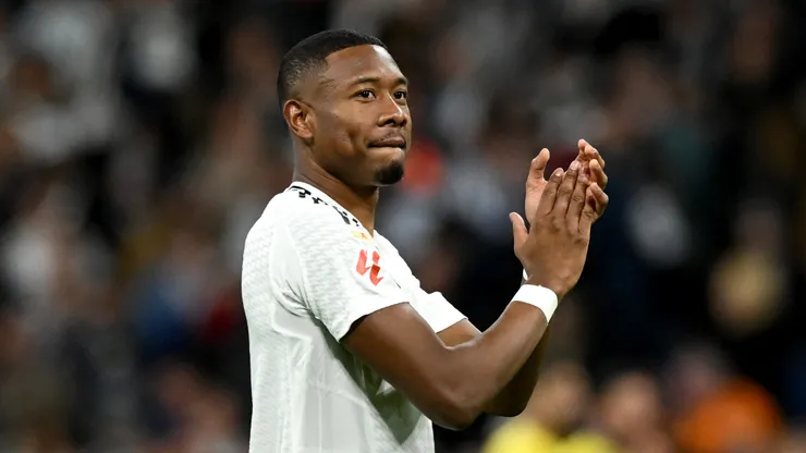 David Alaba em jogo do Real Madrid. Jogador falou sobre possível saída do time. Foto: Denis Doyle/Getty Images