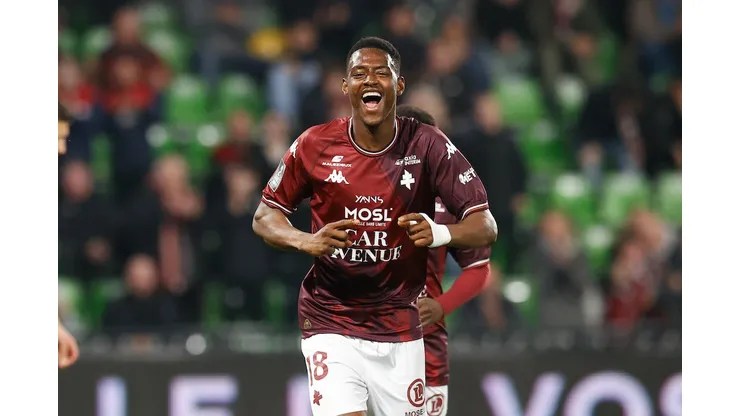 Manchester City perde disputa por Idrissa Gueye, atacante de 18 anos do Metz, para a Udinese. (Foto: Divulgação/Twitter)