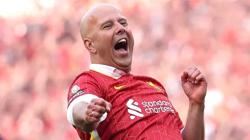 Arne Slot, treinador do Liverpool (Photo by Carl Recine/Getty Images)