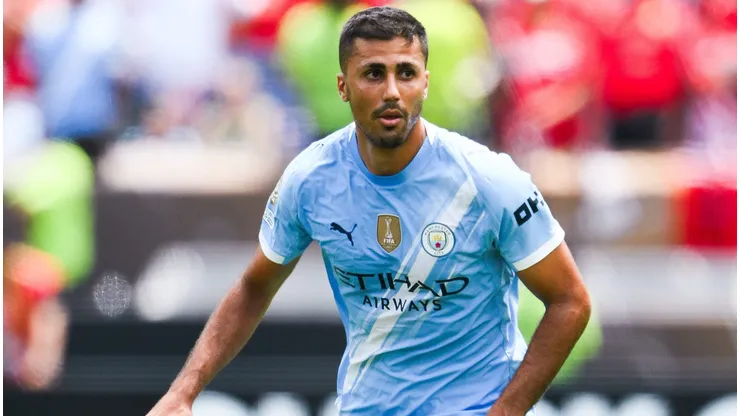 Fabrizio Romano confirma interesse do Real Madrid em Rodri e revela desfecho do negócio. (Photo by David Ramos/Getty Images)