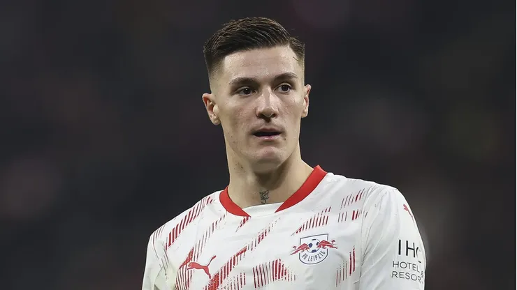 Manchenster United cogita enviar Hojlund ao RB Leipzig por Sesko. (Photo by Maja Hitij/Getty Images)