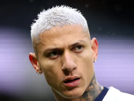 Richarlison e Gabriel Magalhães se provocam na web