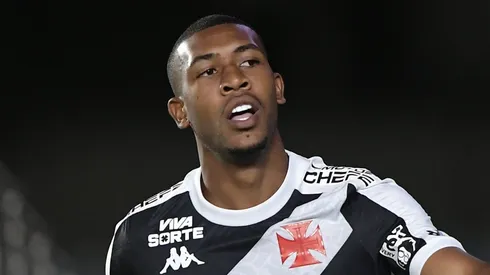 Rayan, jogador do Vasco.