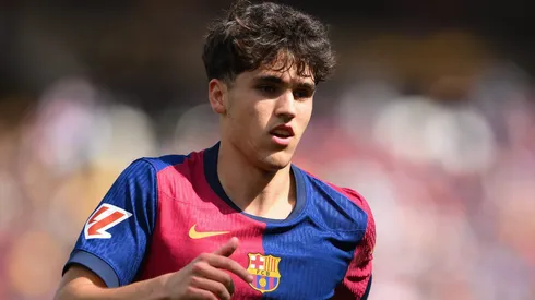 Pau Cubarsí, do Barcelona, é o zagueiro mais caro do mundo ao lado de outros dois jogadores. (Photo by David Ramos/Getty Images)