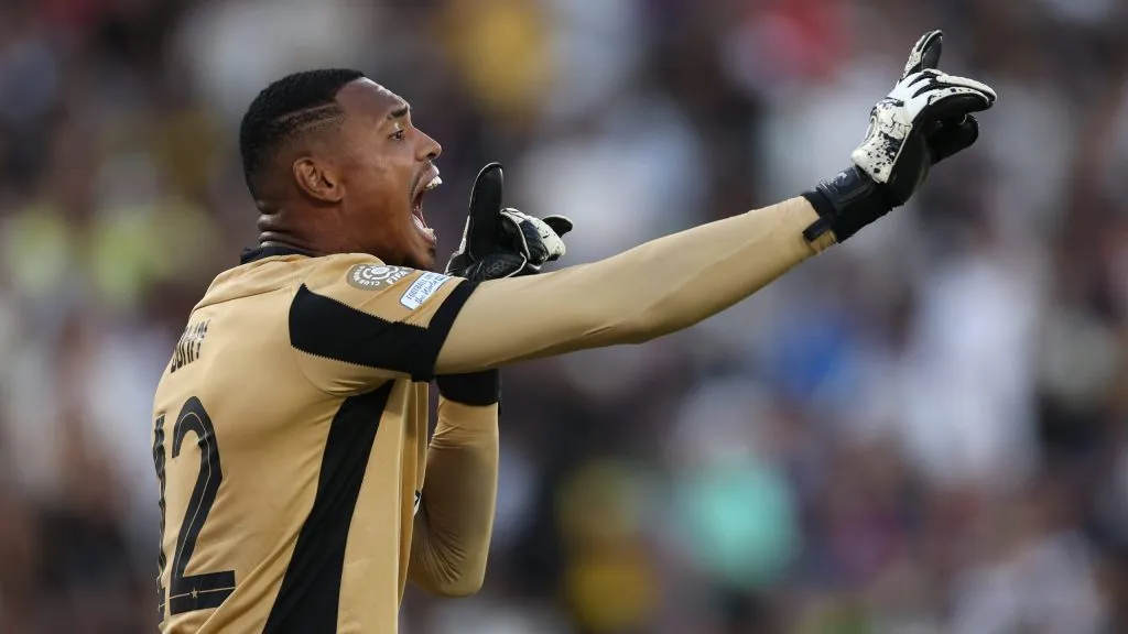 John em jogo do Botafogo no Mundial de Clubes. Foto: Stu Forster/Getty Images