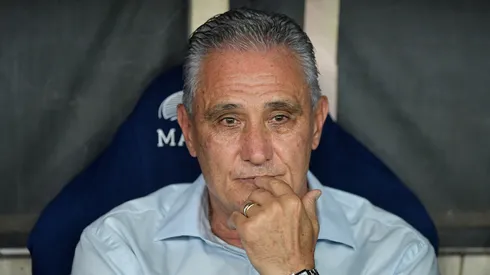 Tite técnico do Flamengo durante partida contra o Athletico-PR no estádio Maracanã