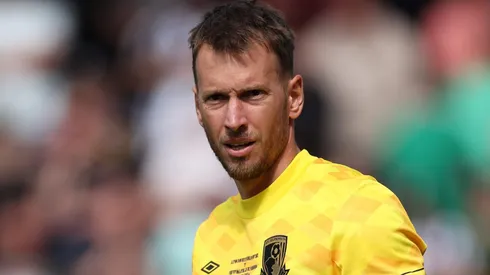 BOURNEMOUTH, ENGLAND - AUGUST 25: Goalkeeper Neto of AFC Bournemouth during the Premier League match between AFC Bournemouth and Newcastle United FC at Vitality Stadium on August 25, 2024 in Bournemouth, England. (Photo by Eddie Keogh/Getty Images)