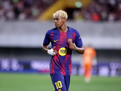 Mural de Lamine Yamal é vandalizado em Barcelona após polêmica com anões