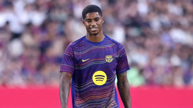 Marcus Rashford durante amistoso com a camisa do Barcelona (Foto: Paul Miller/Getty Images)