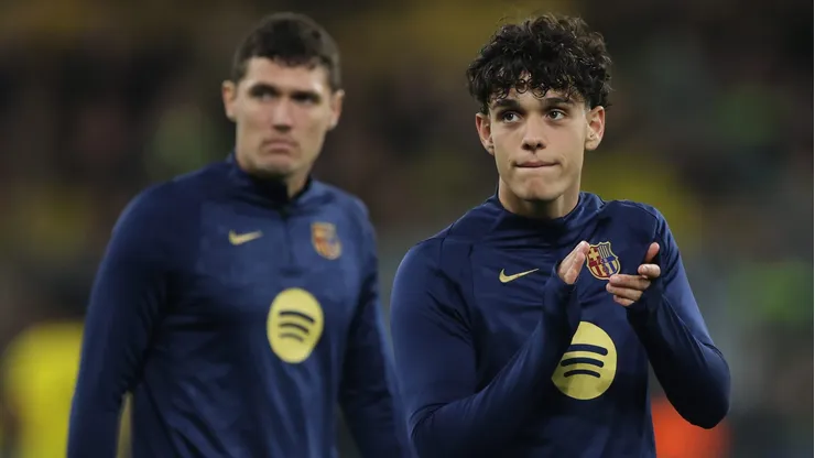 Barcelona é avisado que Héctor Fort decidiu deixar o clube. (Photo by Alex Grimm/Getty Images)