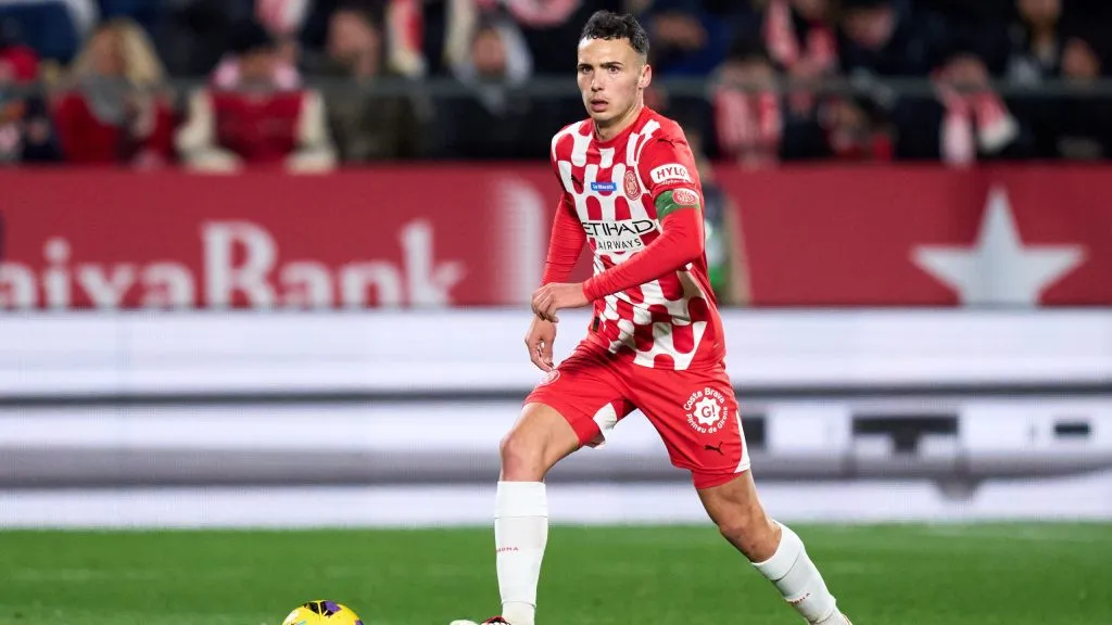 Arnau Martínez em jogo do Giriona. Foto: Alex Caparros/Getty Images