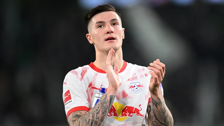 Šeško é alvo de corrida entre Newcastle e United, com os Magpies definindo prazo e os Red Devils subindo valor da proposta – Foto: Getty