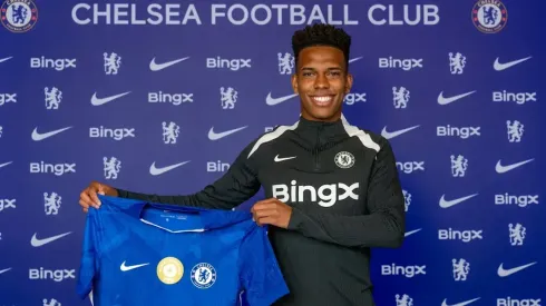 Estêvão é uma das contratações do Chelsea para a temporada 2025/2026 • Foto: Divulgação/ Chelsea