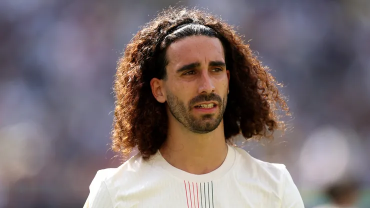 Marc Cucurella em jogo do Chelsea (Foto: Luke Hales/Getty Images)