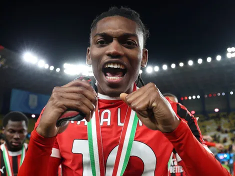 Rafael Leão quer permanecer no Milan em meio ao interesse do Barcelona