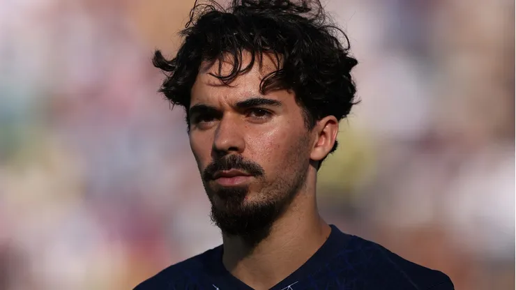 PSG está disposto a vender Vitinha ao Real Madrid por R$ 828 milhões (Photo by Stu Forster/Getty Images)