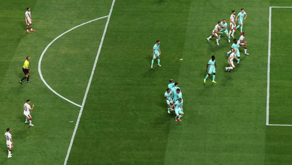 O clube inglês estuda alternativas para acelerar o desenvolvimento da promessa argentina. (Photo by Kevin C. Cox/Getty Images)