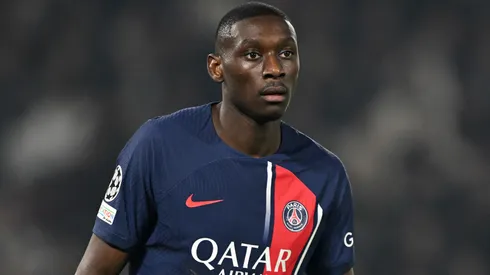 Randal Kolo Muani é alvo do Newcastle; PSG foi procurado e negociações estão abertas. Foto: Mike Hewitt/Getty Images