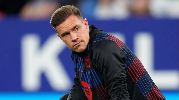 Ter Stegen, goleiro do Barcelona, pode ajudar na inscrição de reforços. (Foto: Alex Caparros/Getty Images)
