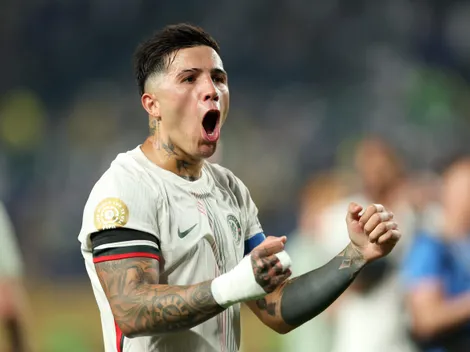 PSG apresenta oferta de R$950 milhões por Enzo Fernández