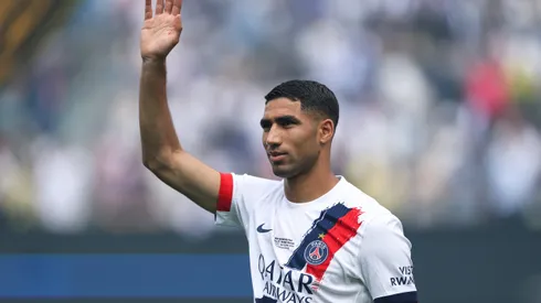 Hakimi quer o prêmio de melhor jogador do mundo (Photo by Buda Mendes/Getty Images)