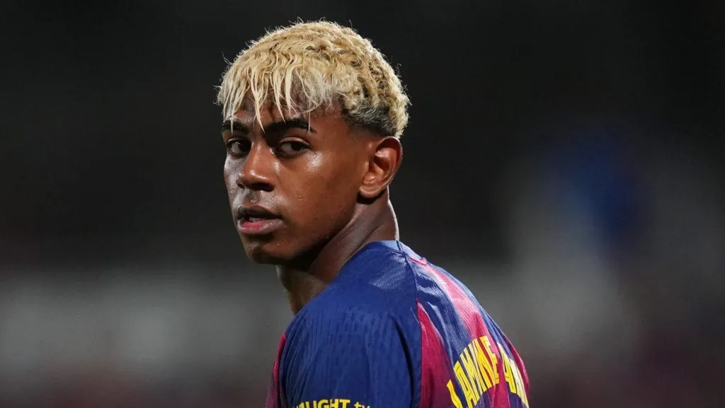 Lamine Yamal em jogo do Barcelona em 2025.