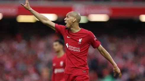 Fabinho quando atuava pelo Liverpool (Photo by Alex Livesey/Getty Images)