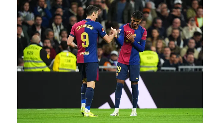 Lewandowski e Yamal juntos pelo Barcelona. (Photo by Angel Martinez/Getty Images)