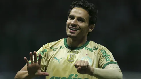 Palmeiras é procurado pelo Los Angeles FC e pode fechar a venda de Raphael Veiga. (Photo by Ricardo Moreira/Getty Images)