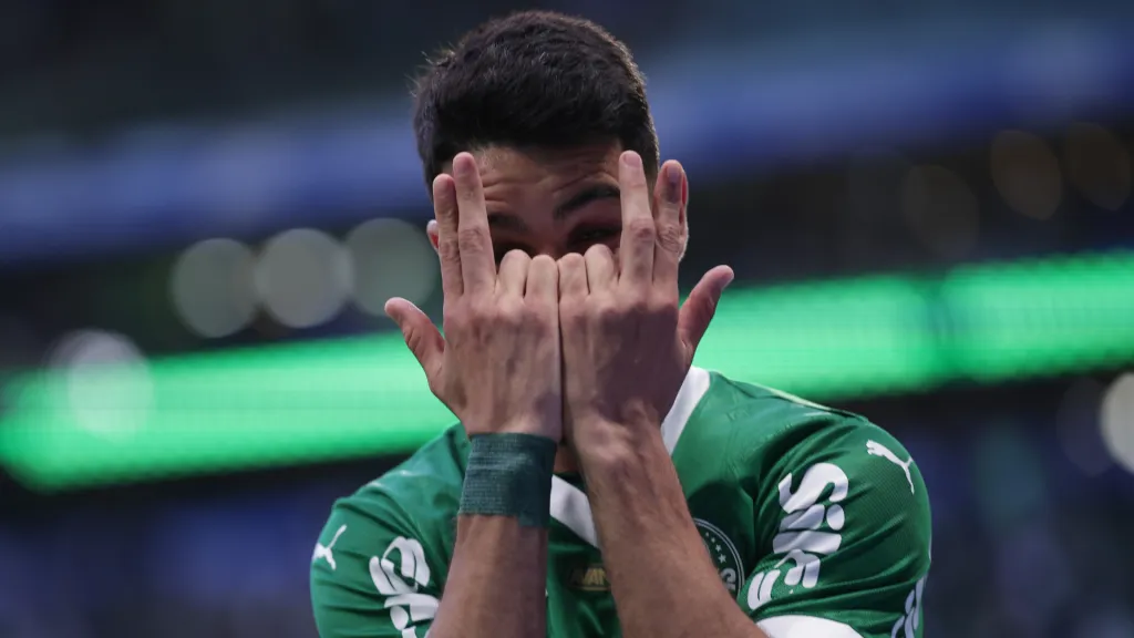 Flaco López comemora gol (Foto: Ettore Chiereguini/AGIF)