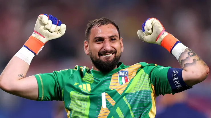 Gianluigi Donnarumma, goleiro que se despediu do PSG e está em negociações com o Manchester City. Foto: Julian Finney/Getty Images