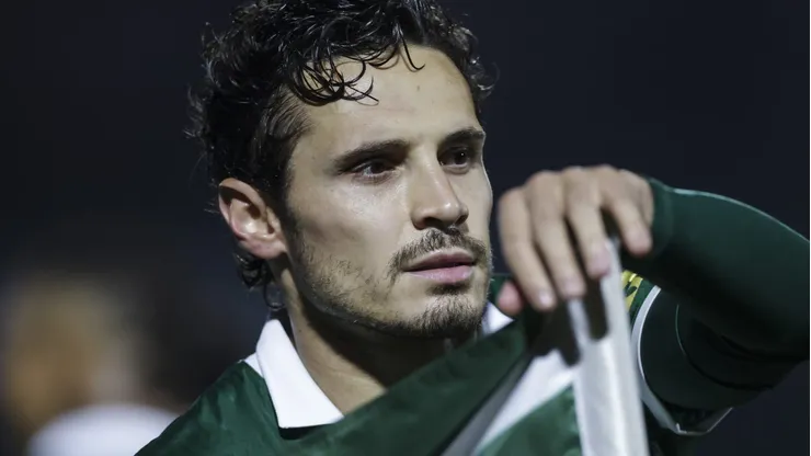 Palmeiras não deve negociar Raphael Veiga para a MLS; Meia é alvo do Los Angeles FC e do Dallas. (Photo by Alexandre Schneider/Getty Images)