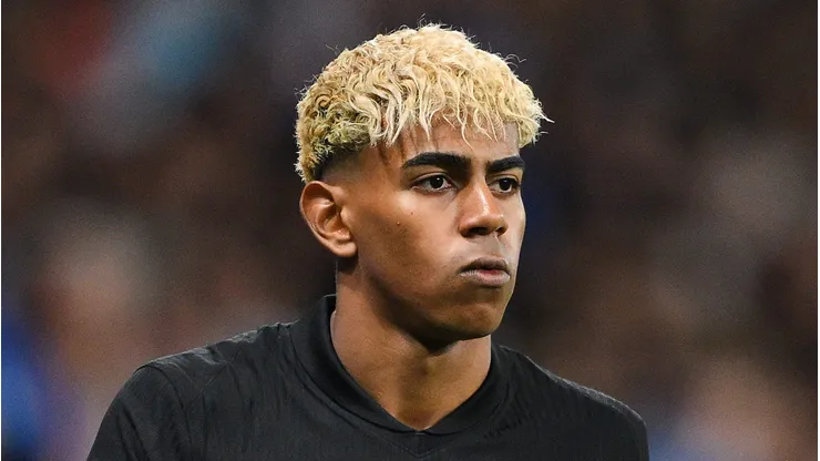 PSG pode voltar ao interesse por Lamine Yamal. Foto: David Ramos/Getty Images